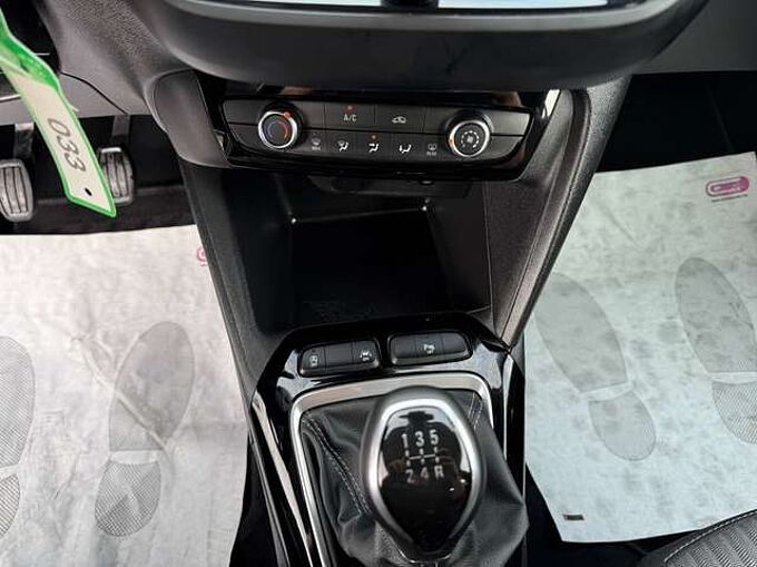 Opel Corsa 1.2i NAVIGATIE CARPLAY BLUETOOTH PDC AIRCO CARPASS