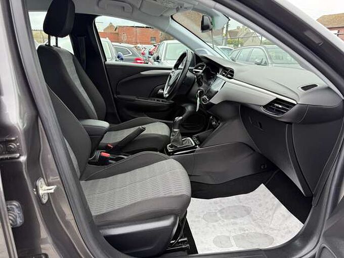 Opel Corsa 1.2i NAVIGATIE CARPLAY BLUETOOTH PDC AIRCO CARPASS