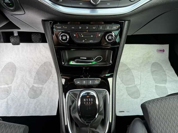 Opel Astra 1.0I TOURER NAVIGATIE LEDER CARPLAY PDC BLUETOOTH
