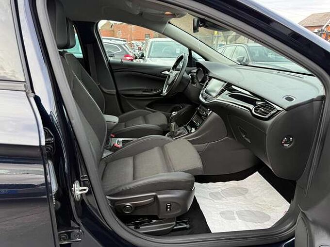 Opel Astra 1.0I TOURER NAVIGATIE LEDER CARPLAY PDC BLUETOOTH