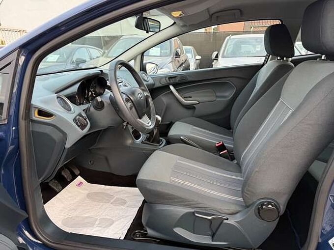 Ford Fiesta 1.2i 60PK SLECHTS 41900KM CARPASS 1 JAAR GARANTIE