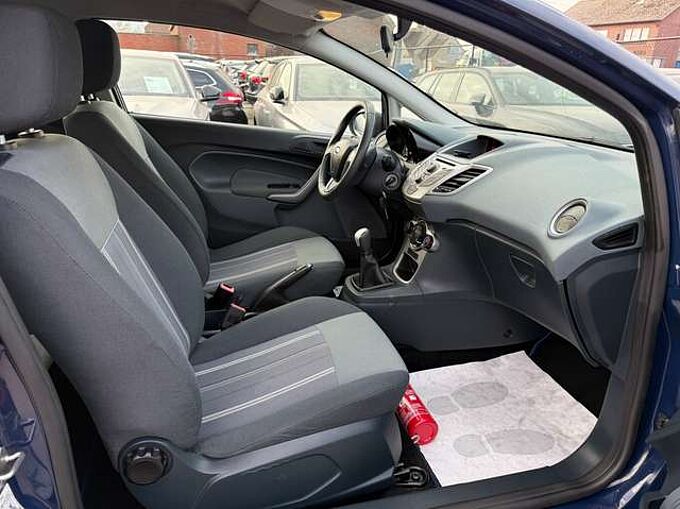 Ford Fiesta 1.2i 60PK SLECHTS 41900KM CARPASS 1 JAAR GARANTIE