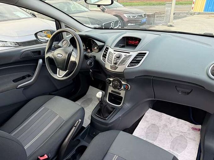 Ford Fiesta 1.2i 60PK SLECHTS 41900KM CARPASS 1 JAAR GARANTIE