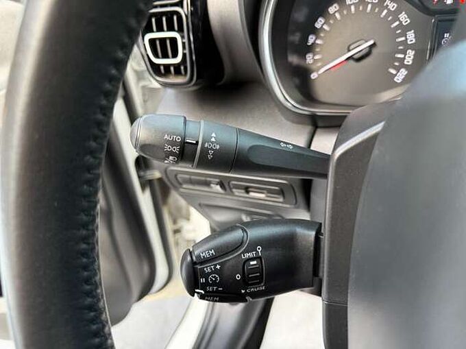 Citroen C3 Aircross 1.2i 82PK BLUETOOTH AIRCO TREKHAAK CARPASS LED