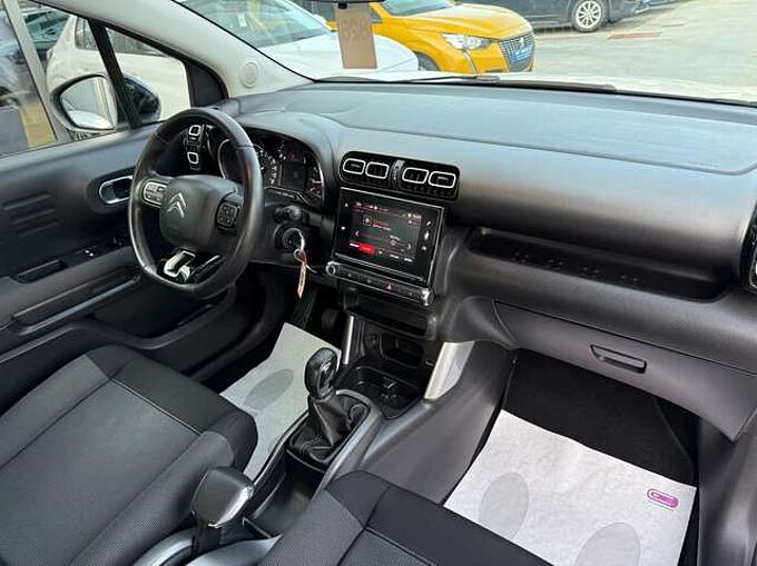 Citroen C3 Aircross 1.2i 82PK BLUETOOTH AIRCO TREKHAAK CARPASS LED