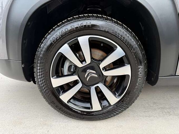 Citroen C3 Aircross 1.2i PURETECH 110PK NAVIGATIE CARPLAY LED PDC ALU