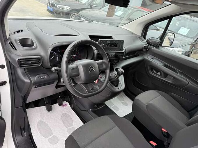 Citroen Berlingo 1.2i PURETECH LICHTE VRACHT DAB BLUETOOTH PDC A/C