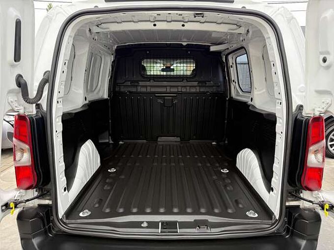 Citroen Berlingo 1.2i PURETECH LICHTE VRACHT DAB BLUETOOTH PDC A/C