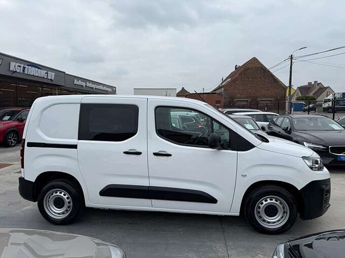 Citroen Berlingo 1.2i PURETECH LICHTE VRACHT DAB BLUETOOTH PDC A/C