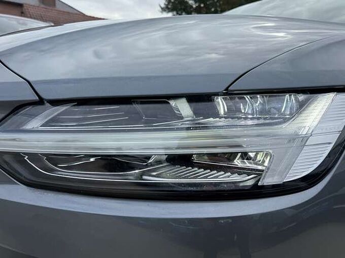 Volvo V60 2.0D3 150PK NAVIGATIE FULL LED CARPLAY CAMERA PDC