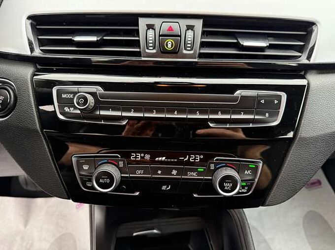 BMW X1 1.5i 136PK AUTOMAAT FACELIFT NAVIGATIE DAB LED PDC