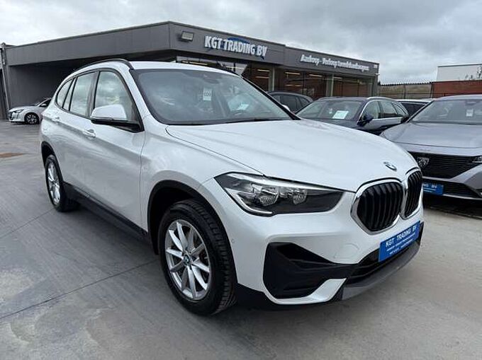 BMW X1 1.5i 136PK AUTOMAAT FACELIFT NAVIGATIE DAB LED PDC