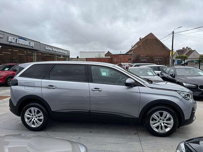 Peugeot 5008 1.2i 130PK NAVIGATIE CAMERA CARPLAY DAB ZETELVERWA