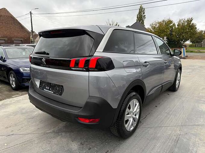 Peugeot 5008 1.2i 130PK NAVIGATIE CAMERA CARPLAY DAB ZETELVERWA