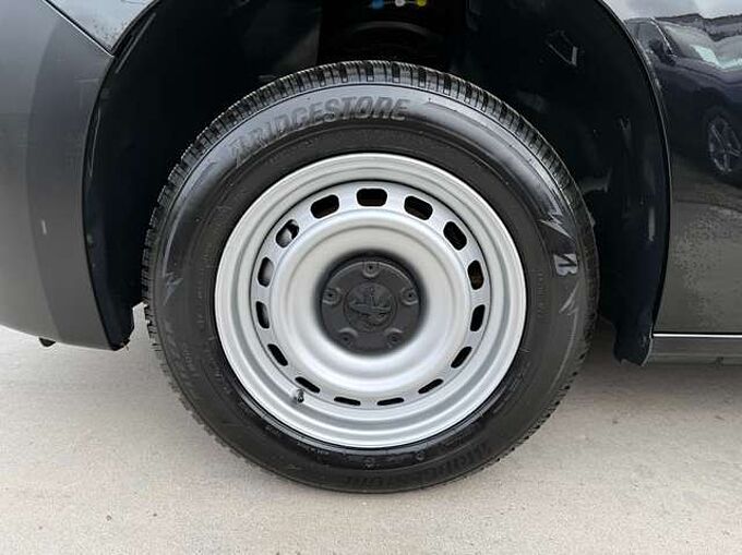 Peugeot Partner 1.5 BLUEHDI NAVIGATIE CARPLAY BLUETOOTH PDC AIRCO