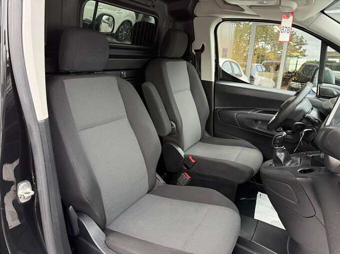 Peugeot Partner 1.5 BLUEHDI NAVIGATIE CARPLAY BLUETOOTH PDC AIRCO