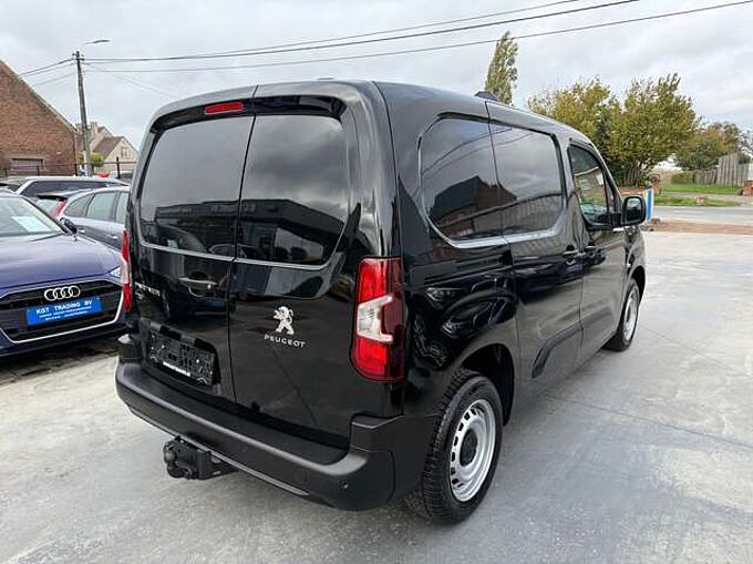 Peugeot Partner 1.5 BLUEHDI NAVIGATIE CARPLAY BLUETOOTH PDC AIRCO