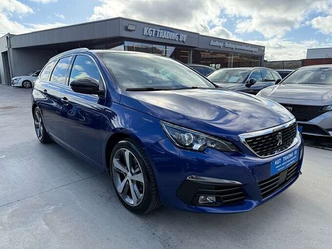 Peugeot 308 1.2i PURETECH SW GT-LINE NAVI LEDER PANO-DAK LED