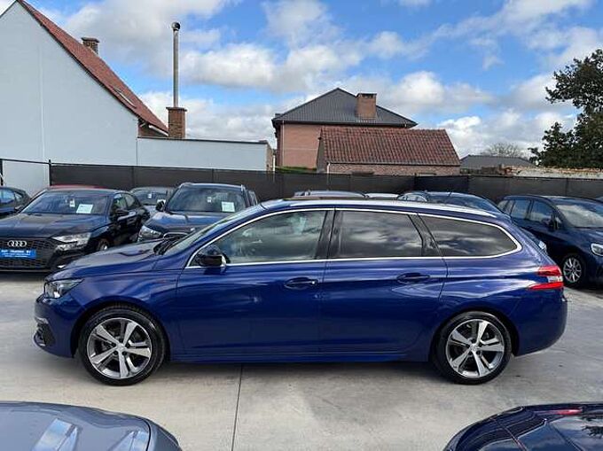 Peugeot 308 1.2i PURETECH SW GT-LINE NAVI LEDER PANO-DAK LED