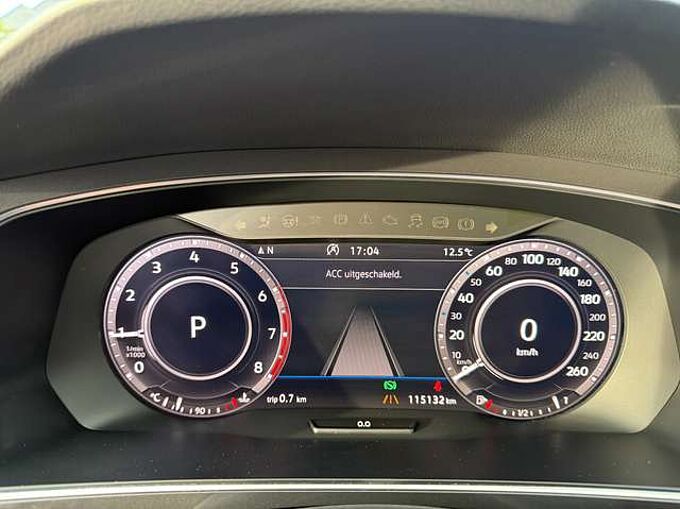 Volkswagen Tiguan Allspace 1.5 TSI DSG AUTOMAAT NAVI ZWART LEDER OPENDAK 360