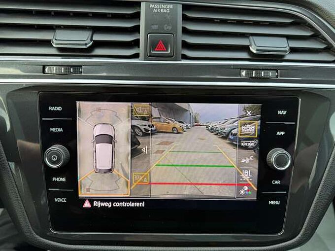Volkswagen Tiguan Allspace 1.5 TSI DSG AUTOMAAT NAVI ZWART LEDER OPENDAK 360