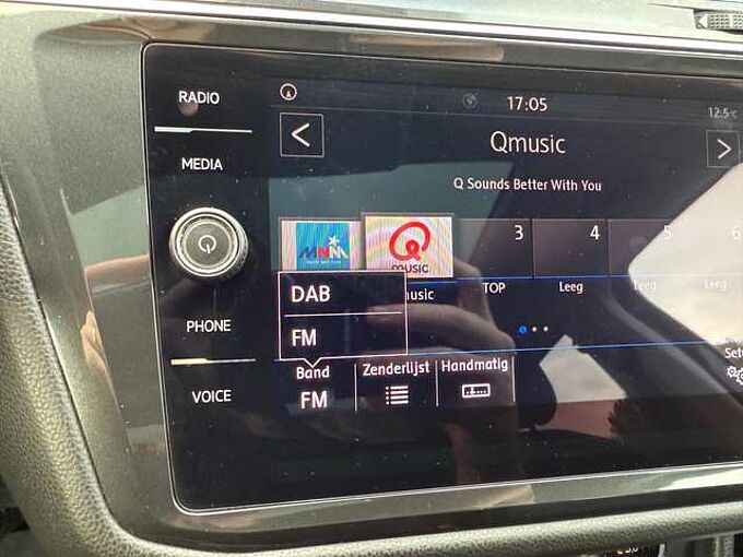 Volkswagen Tiguan Allspace 1.5 TSI DSG AUTOMAAT NAVI ZWART LEDER OPENDAK 360