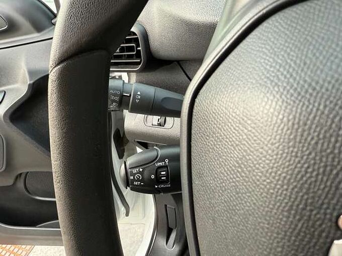 Peugeot Partner 1.5 BLUEHDI BLUETOOTH PDC AIRCO LICHTE VRACHT