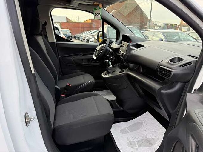 Peugeot Partner 1.5 BLUEHDI BLUETOOTH PDC AIRCO LICHTE VRACHT