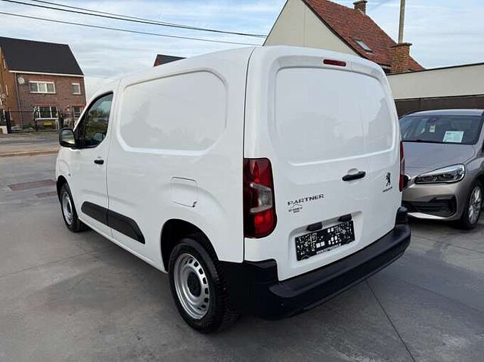 Peugeot Partner 1.5 BLUEHDI BLUETOOTH PDC AIRCO LICHTE VRACHT